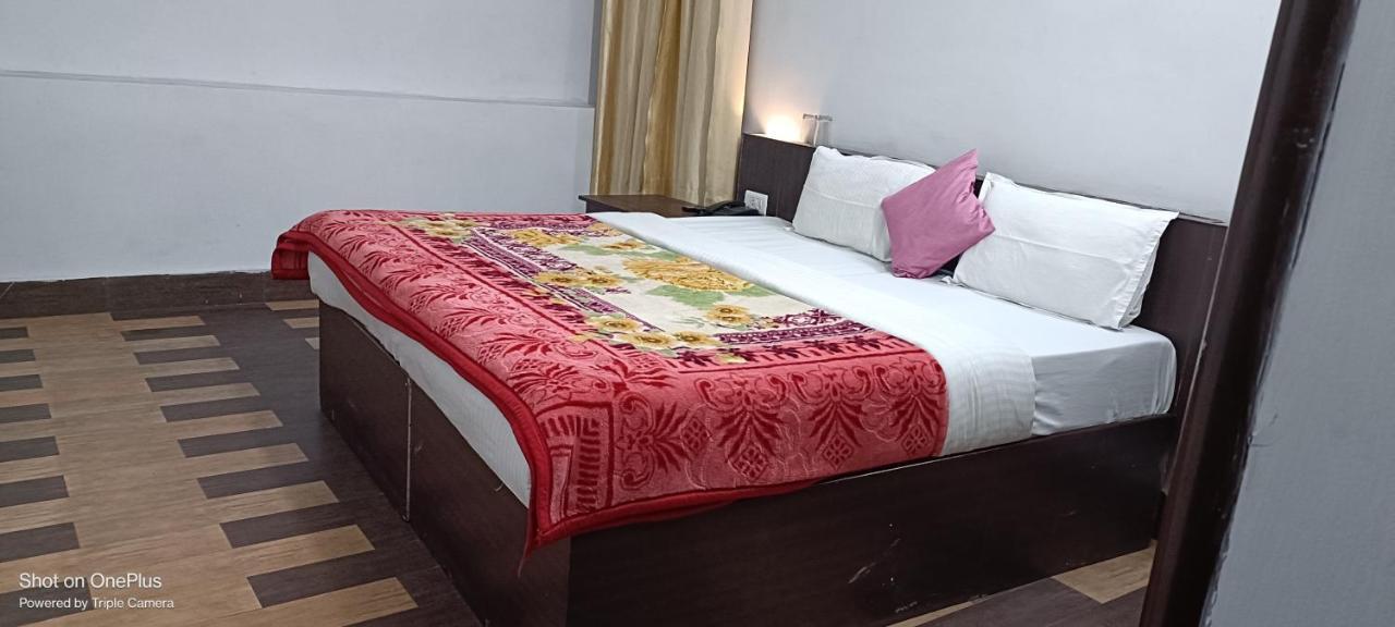 Hotel Devoy Inn By Namastexplorer Tapovan Rishīkesh Habitación foto